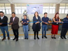 Entregan autoridades equipamiento y rehabilitación del Taller Industrial en CECyTEQ