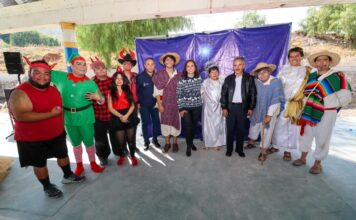 La Secretaría de Educación lleva pastorelas navideñas a escuelas del Estado