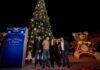 Inicia El Marqués las fiestas decembrinas con el encendido del Árbol Navideño
