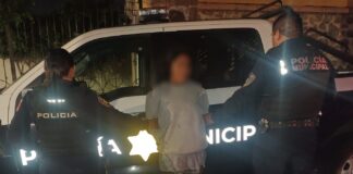 Detienen a mujer por posesión de sustancias prohibidas