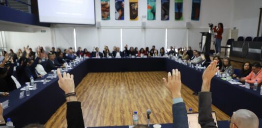 Aprueba UAQ presupuesto para el 2026