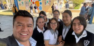 Jairo Morales entrega apoyos a Telesecundaria de Ceja de Bravo