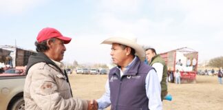 La Secretaría de Desarrollo Agropecuario apoya a productores de Cadereyta con maíz para consumo humano