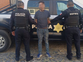 Masculino trasladado a la Fiscalía General del Estado de Querétaro por daños y robo a lugar cerrado