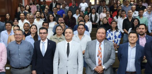 Inaugura Eric Gudiño diplomado Desarrollo Político con Visión Humana