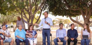 Chepe Guerrero se reúne con vecinos del fraccionamiento Paseos del Bosque