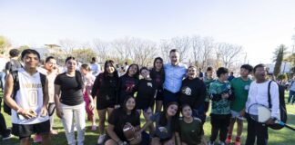 Encabeza Mauricio Kuri entrega de cancha en Unidad Deportiva de El Pueblito