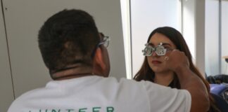 Atiende Jornada de Salud Visual a 500 personas, una alianza entre la Federación de Estudiantes Universitarios de Querétaro e instituciones de optometría