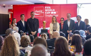 Llega a Querétaro la Copa Mundial de la FIFA