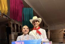 Triunfa estudiante de la UAQ en Concurso Nacional de Huapango