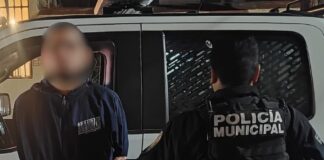 Policía municipal asegura al “Pelón” por portación de armas prohibidas