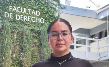 Gana estudiante UAQ primer lugar del Concurso Estatal de Oratoria 2026