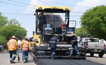 La Comisión Estatal de Infraestructura rehabilita tramo urbano de la Carretera 200 en Tequisquiapan