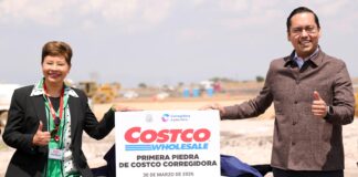 Chepe Guerrero coloca primera piedra del Costco; 100 millones de dólares de inversión para Corregidora