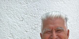 Adultos mayores de Huimilpan acceden a transporte con tarifa preferencial