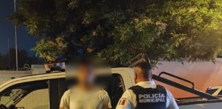 Detenido masculino por portación de armas prohibidas