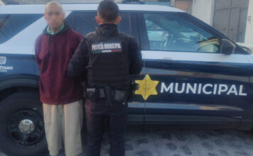 Policías del municipio de Querétaro recuperan motocicleta y detienen a “El Pelón»