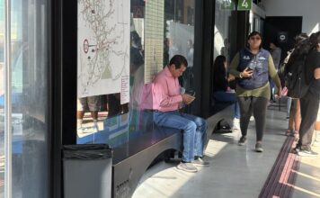 La Agencia de Movilidad del Estado fortalece infraestructura con nuevo mobiliario en Paseo 5 de Febrero