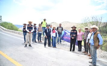 Titular de la Comisión Estatal de Infraestructura supervisa reconstrucción de caminos en Peñamiller