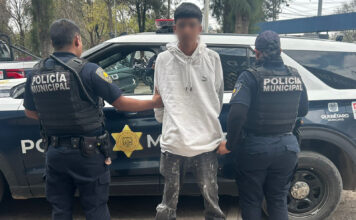 Masculino trasladado a la Fiscalía General del Estado de Querétaro por desobediencia y resistencia de particulares