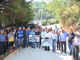 Titular de la Comisión Estatal de Infraestructura constata obras de reconstrucción de caminos en Pinal de Amoles