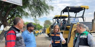 Titular de la Comisión Estatal de Infraestructura Supervisa rehabilitación de camino en Pedro Escobedo