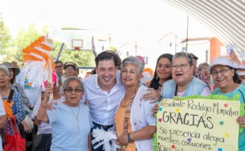 Rodrigo Monsalvo fortalece el apoyo a adultos mayores con entrega de despensas en El Marqués