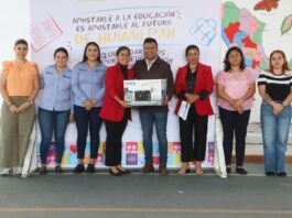 Huimilpan fortalece la educación y los valores cívicos en la Primaria Redención