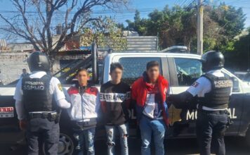 Detenidos tres masculinos en Lomas de Casa Blanca