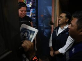 Supervisa Luis Nava obra de rehabilitación en cancha de futbol 5 en Huimilpan