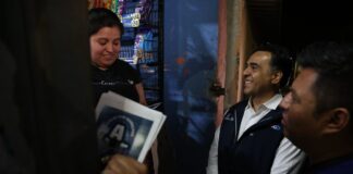 Supervisa Luis Nava obra de rehabilitación en cancha de futbol 5 en Huimilpan
