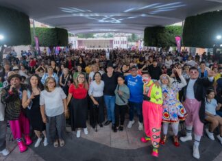 Encabeza Rodrigo Monsalvo encuentros sobre salud mental dirigidos a madres de familia