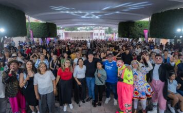 Encabeza Rodrigo Monsalvo encuentros sobre salud mental dirigidos a madres de familia