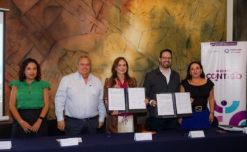 La Secretaria de las Mujeres y Uber acuerdan traslados gratuitos para mujeres en Querétaro
