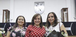 Galardona UAQ a 14 docentes destacados con el Premio Xahni