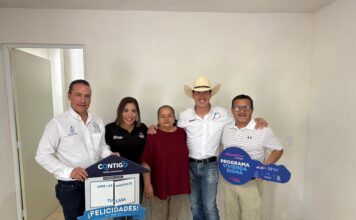 Entrega Rodrigo Monsalvo ampliaciones de vivienda en beneficio de familias marquesinas