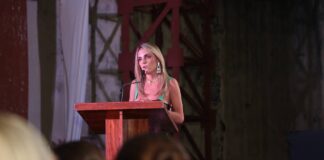Preside Car Herrera Subasta de Arte con Causa a beneficio de Corazones para Kurar