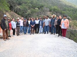 La Comisión Estatal de Infraestructura y la Secretaría de Gobierno supervisan reconstrucción de camino municipal en Cadereyta de Montes