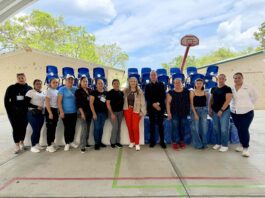 Entrega USEBEQ mobiliario escolar en seis escuelas de la zona metropolitana