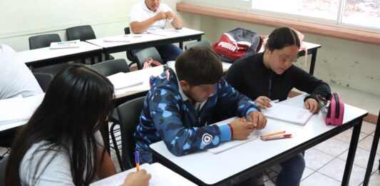 La Universidad Tecnológica de San Juan del Río Recibe estudiantes del Colegio de Estudios Científicos y Tecnológicos del Estado de Querétaro para estancias preuniversitarias