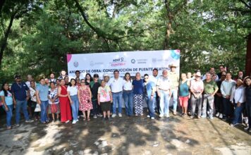 La Comisión Estatal de Infraestructura presenta proyecto de reconstrucción de puente peatonal en Jalpan de Serra
