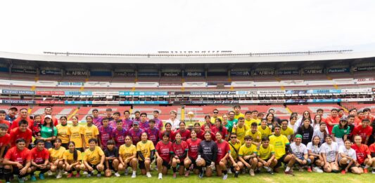 Encabeza Virginia Hernández premiación del torneo de fútbol organizado por la Secretaría de la Juventud
