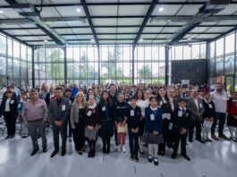 Reconoce Rodrigo Monsalvo la voz y liderazgo de niñas, niños y adolescentes en El Marqués