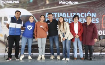 Más de 350 estudiantes actualizan su expediente para continuar con el programa de Transporte Escolar en Huimilpan