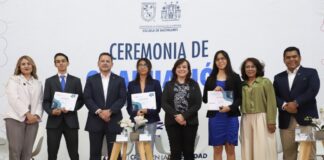 Egresan estudiantes de Bachilleres UAQ, Norte y Sur
