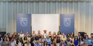 Concluyen más de 800 personas su formación en la Escuela de Artes y Oficios UAQ