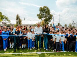 Mejores escuelas para las niñas y niños de El Marqués: Rodrigo Monsalvo entrega obras en comunidades