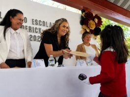 Encabeza Irene Quintanar Mejía cierre de actividades en educación básica