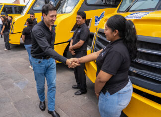 Rodrigo Monsalvo fortalece el Transporte Escolar Gratuito con inversión de más de 31 millones de pesos