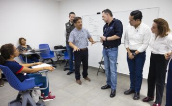 Recorre Mauricio Kuri el Centro de Desarrollo Humano Pirámides en Corregidora